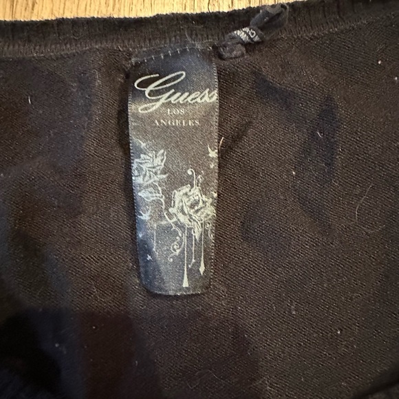 Guess Sweater - Picture 2 of 3